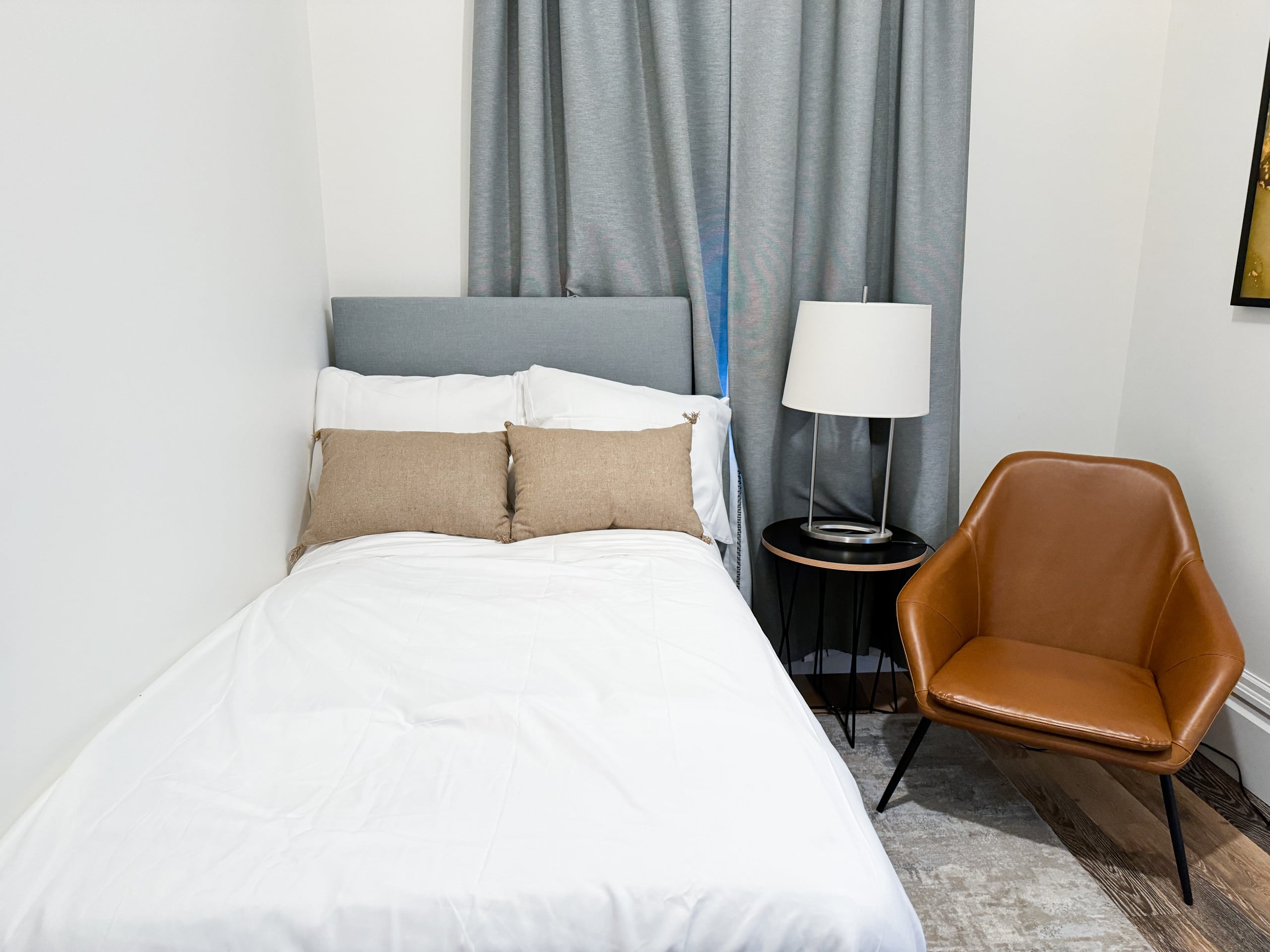 Home in San Francisco · ★4.95 · 3 bedrooms · 3 beds · 2 baths - Image 9