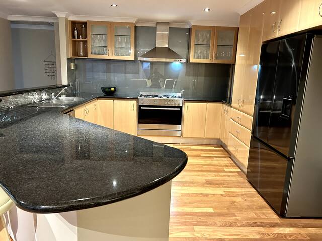 Carina House Halls Head gallery image 5