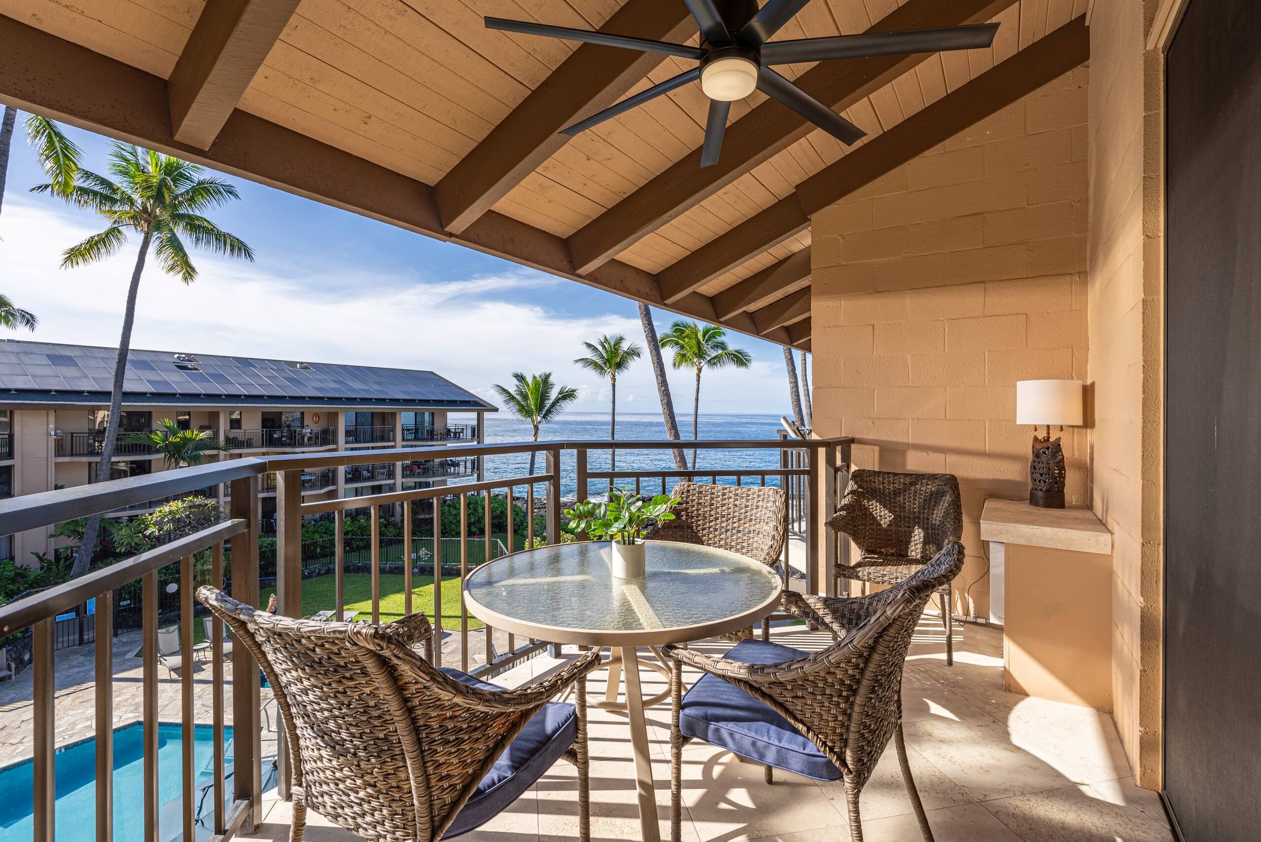 Luxury Oceanside Stay! - Image 23