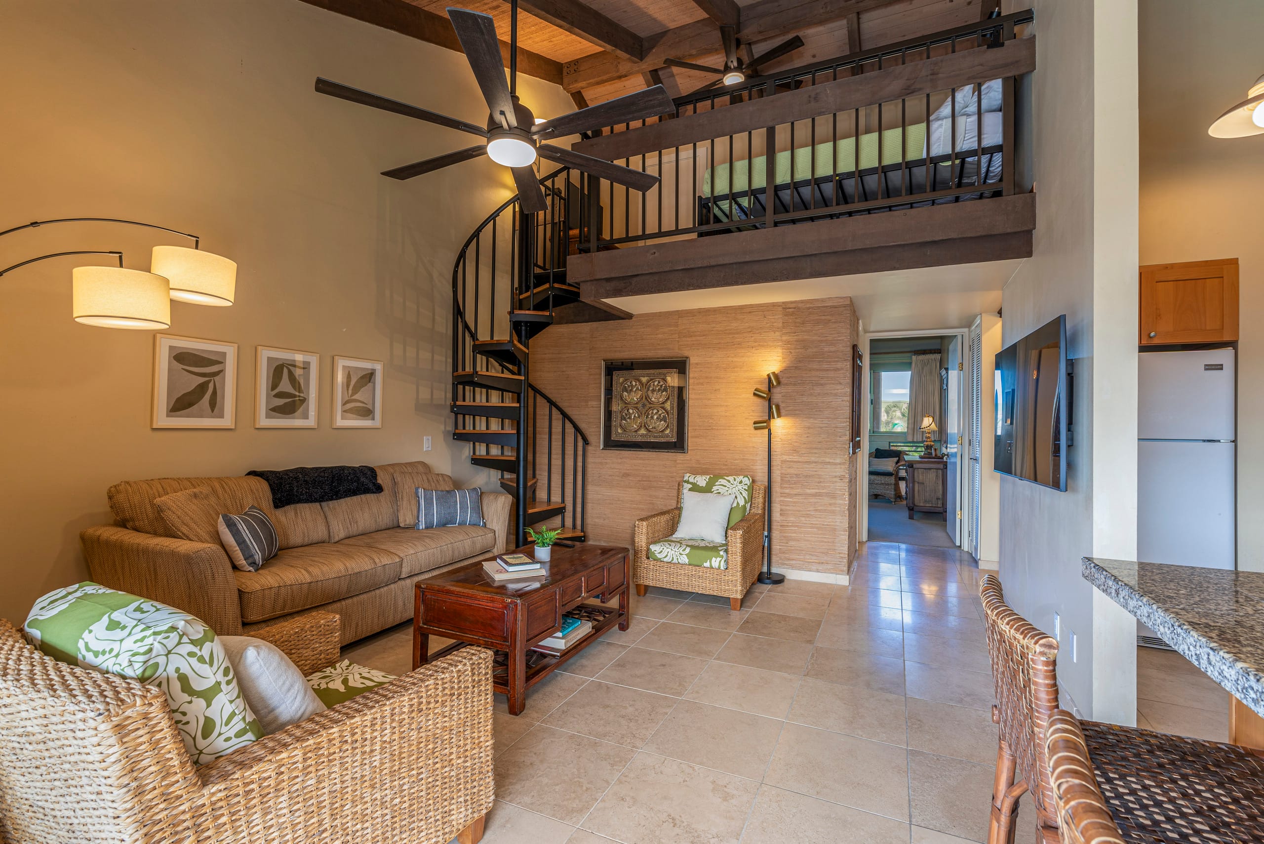 Luxury Oceanside Stay! - Image 2