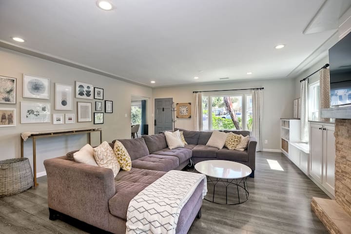 Spacious property 4Large Groups near Downtown