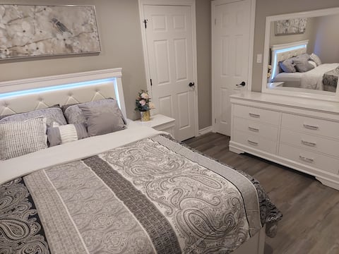 Cozy 1-Bedroom Basement Apt.