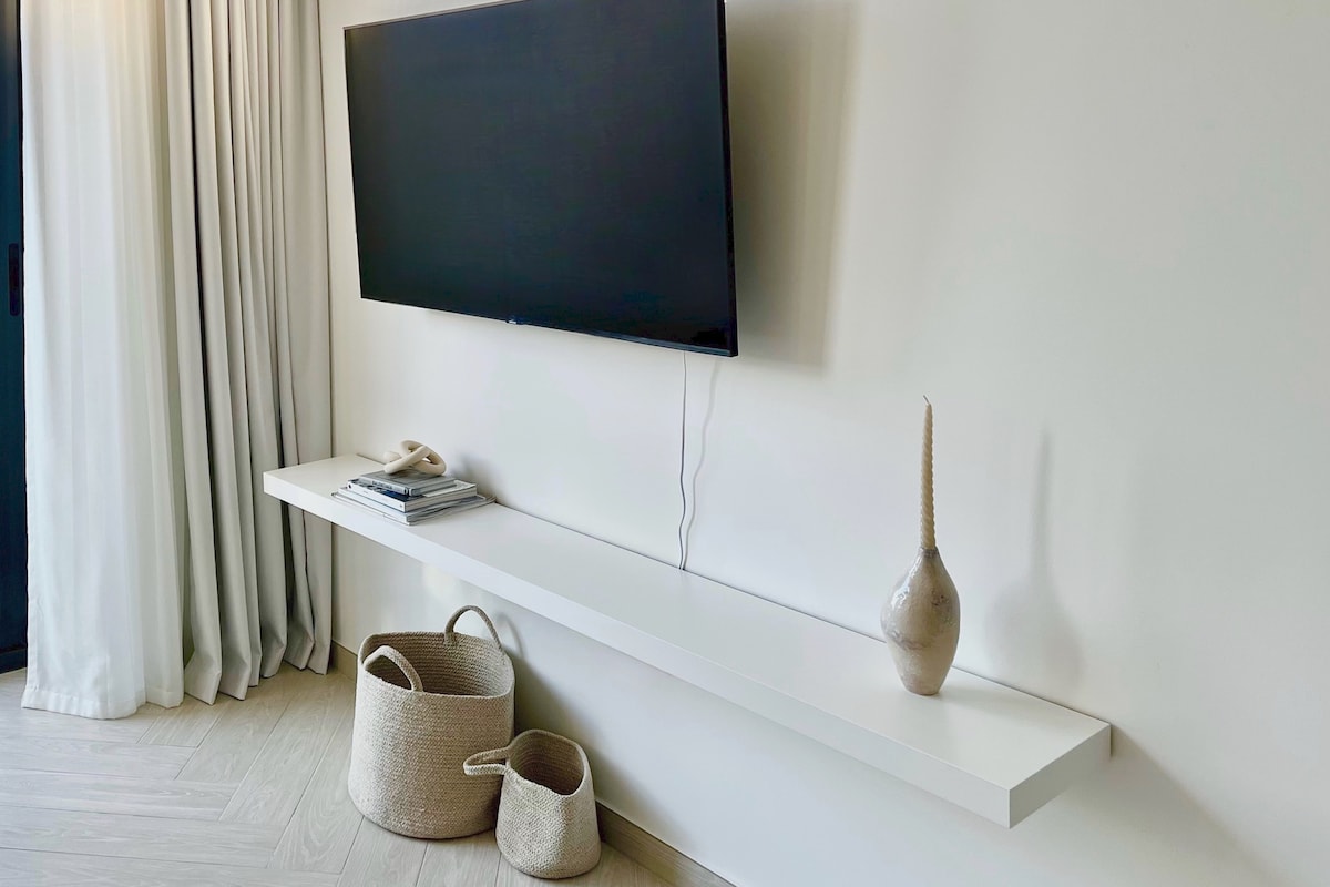 Top performing Airbnb: CosyArtStudio | Brand New in JVC • Pool view in Al Barsha South Fourth