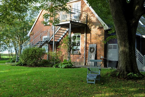 Successful Airbnb property: Rungholt Vacation Rental, Edomsharder Farm North Beach in Nordstrand