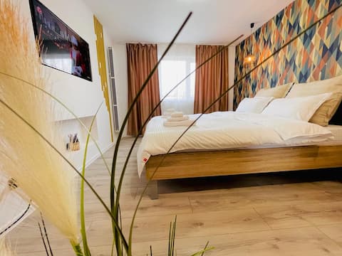 Cozy & Luxury Apartment