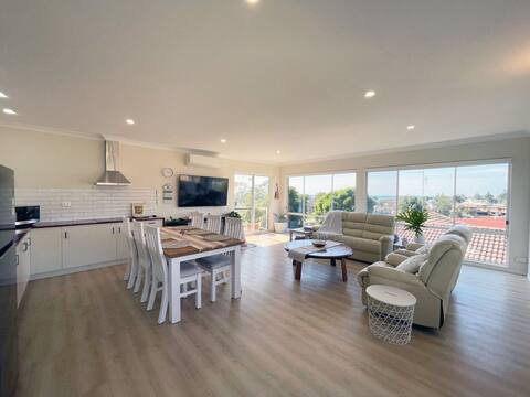 Tathra Panorama Holiday House