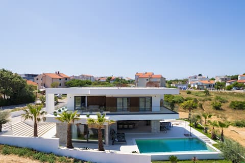 Luxury villa Luka with sea view!
