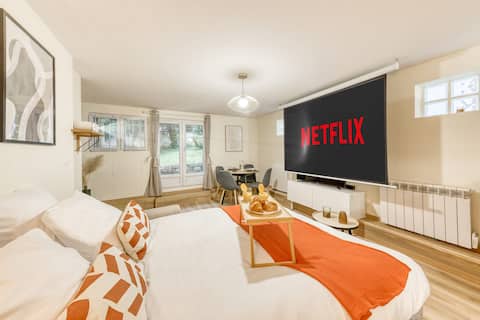 2 Pers Home Cinema Video Projector Wifi Netflix