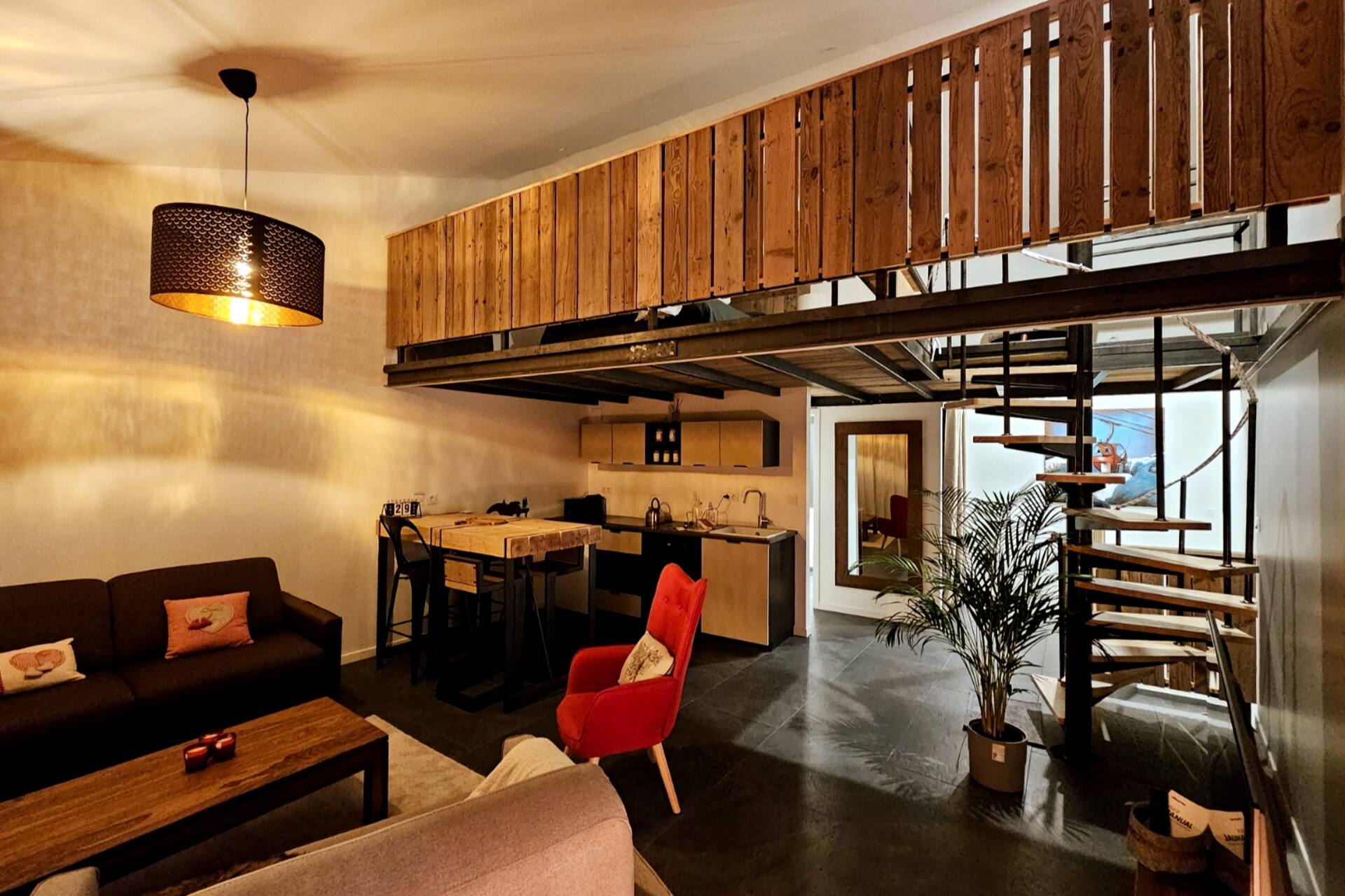 Le Chalet-Loft-Private Bathroom-Apartment-V