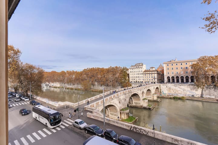 Appartamento di Design con Vista Fiume e 3 camere