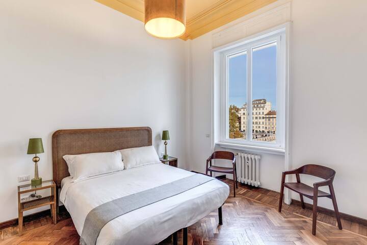 Appartamento di Design con Vista Fiume e 3 camere gallery image 4