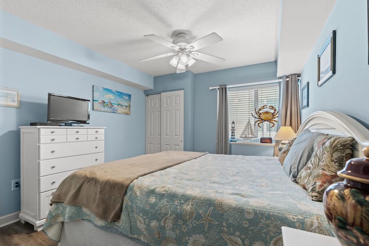 ห้องนอน 1 ดริฟท์ออกทันทีบนเตียงโฟมขนาดคิงไซส์ใหม่นี้!