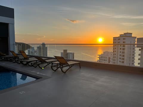Sunrise Loft in Rodadero/King Bed 2 Pools