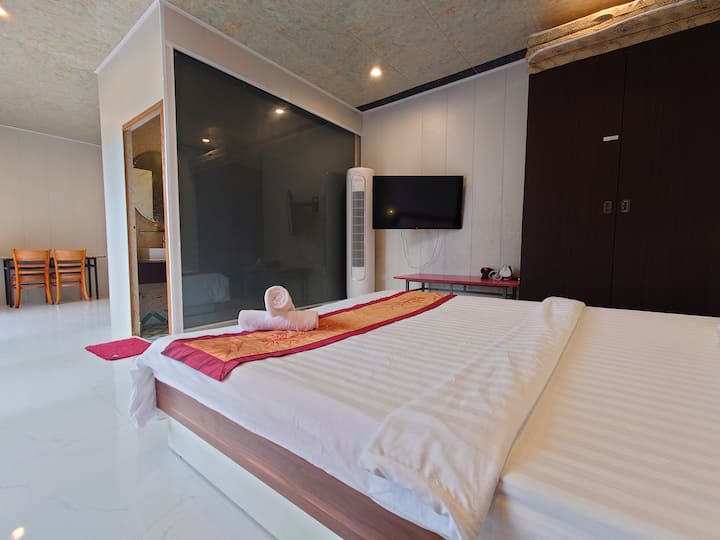 Unidade 1 - quarto 1, andar de baixo