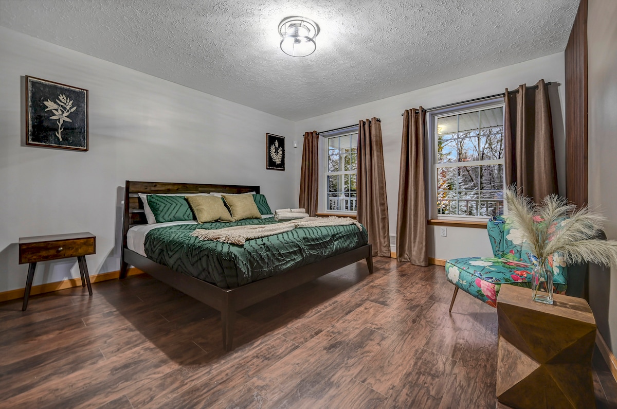 Dormitorio #1 (cama tamaño king, primer piso)