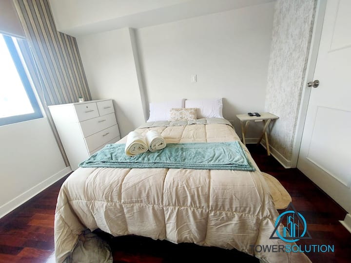 ГЛАВНА СПАЛНА СОБА + ТОАЛЕТ + ТЕЛЕВИЗОР