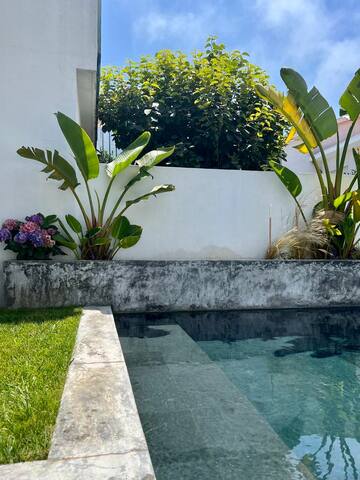 FLH Secluded Porto Haven with Pool gallery image 2