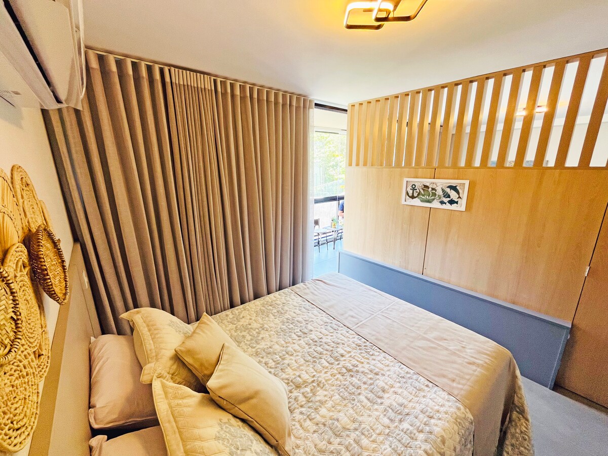 卧室配有双人标准双人床。 