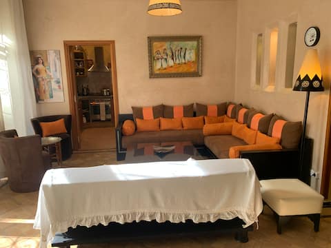 Top performing Airbnb: Riad of the Sultans, private swimming pool in Al Ouidane