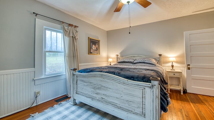 Საძინებელი #1, მთავარ დონეზე