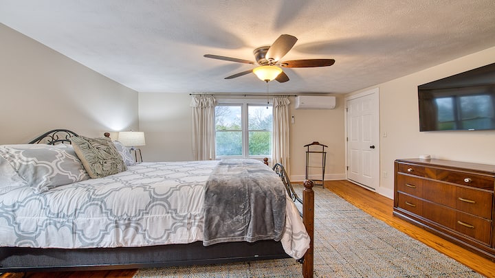 Დედოფლის საძინებელი №2, მე-2 საფეხურზე