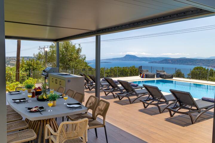 Sea Views, Heated Pool, Near Beaches & Chania Town gallery image 2