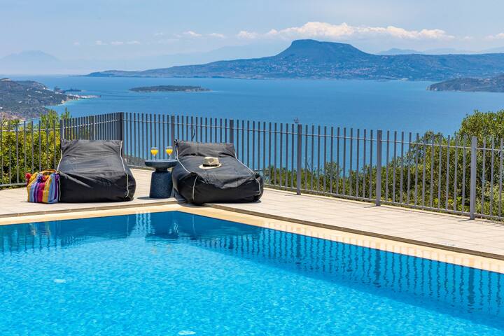 Sea Views, Heated Pool, Near Beaches & Chania Town gallery image 4