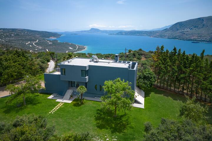 Sea Views, Heated Pool, Near Beaches & Chania Town gallery image 5