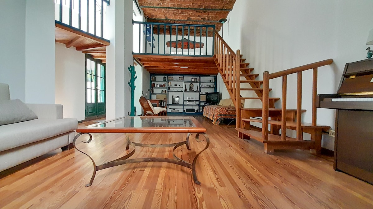 Loft de 1 dormitorio en Monserrat