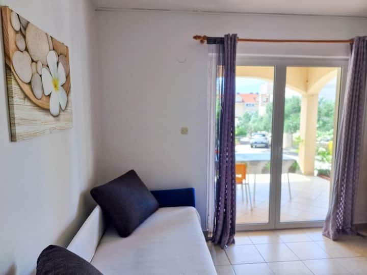 მისაღები ოთახი