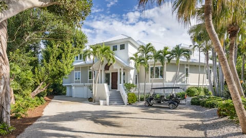 Private Pool~Miles of Quiet beach~Golf cart