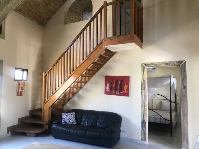 Entire home with 1 bedrooms in Mbour - Appartment Jelena in residence Bountoupinkou