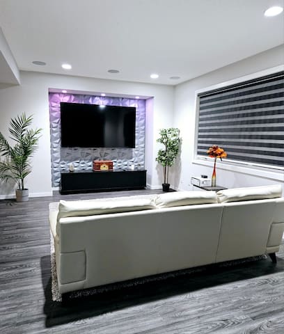 Bonavista Light House Deluxe Max gallery image 3