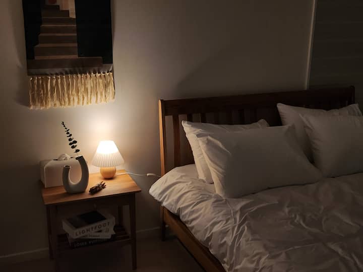 საძინებელი 1