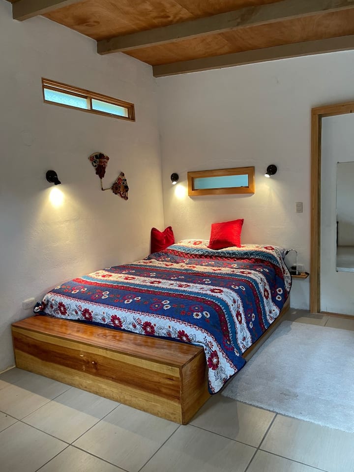 מיטה אורטופדית בגודל קווין סייז מבטיחה שינה רגועה