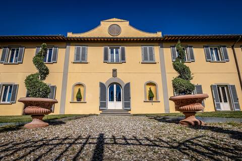 Luxury Villa Tolomei Gucci with spa