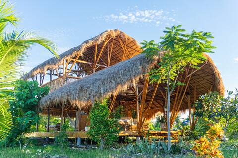 Bamboo Hideaway with Breakfast