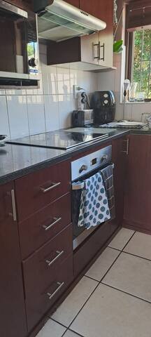 Cape Town Northern suburbs gem gallery image 5