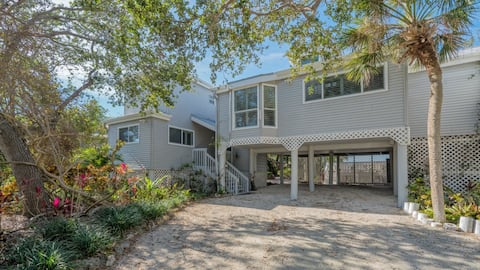 Precise Realty presents Sea Garden on Manasota Key