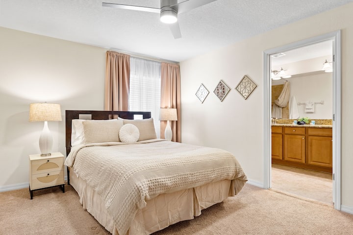 楼上是标准双人床