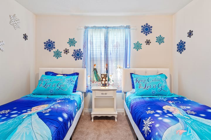 迷人的「冰冻」房间，有2张双人床