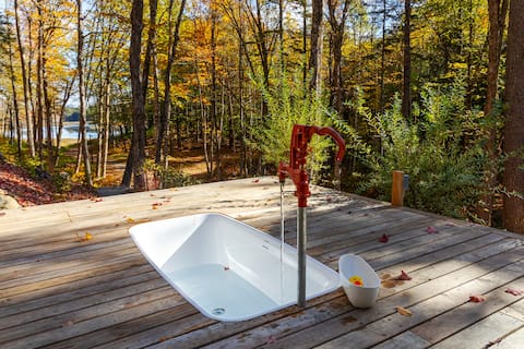 Boulder House - Extraordinary Luxury in the Woods!