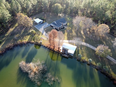 Peaceful Secluded Getaway Cabin