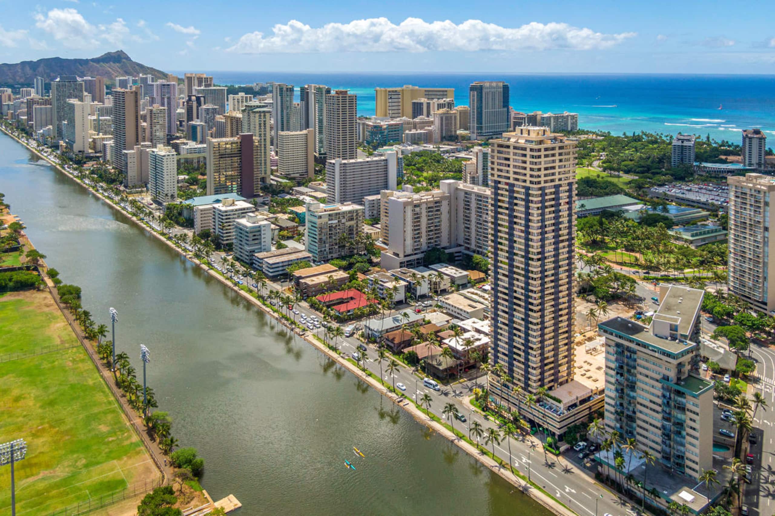 HM PH 303 Comfy Penthouse in Waikiki - Sleeps 6 - Image 19