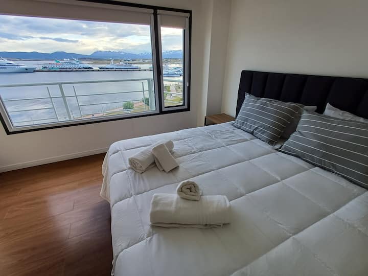 מיטה זוגית. מדידה 1.60 x 1.90