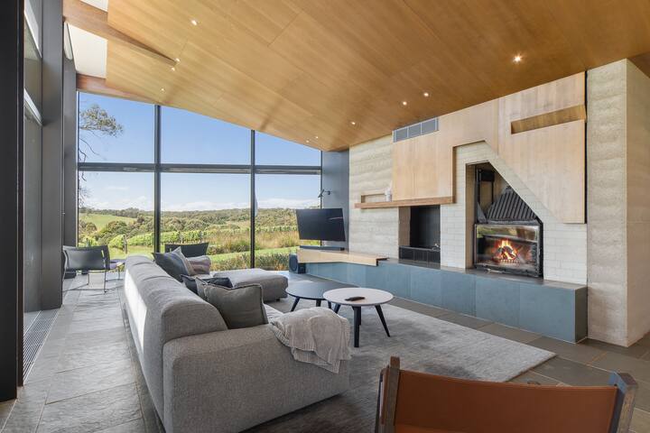 Vineyard House gallery image 4