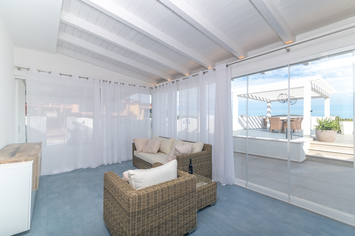 Successful Airbnb property: Panoramic Penthouse in Golfo Aranci