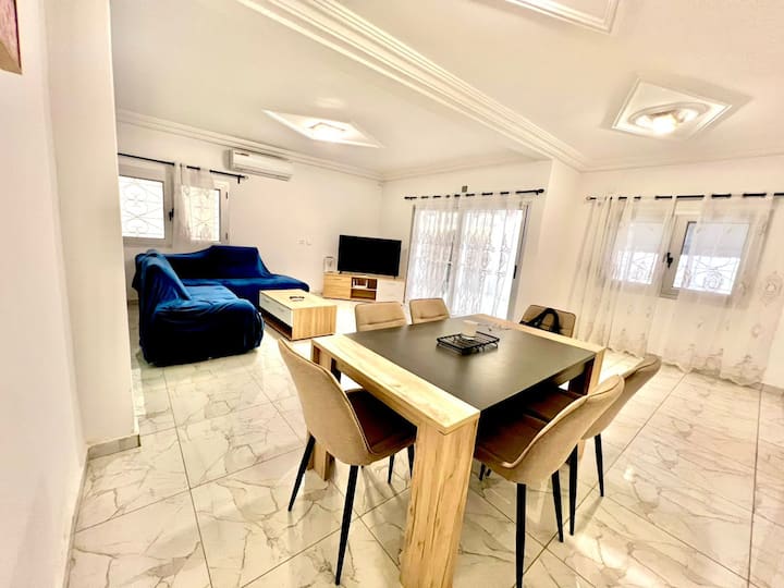 Villa Grace Houses for Rent in Abidjan, District Autonome d'Abidjan, Côte d’Ivoire Airbnb