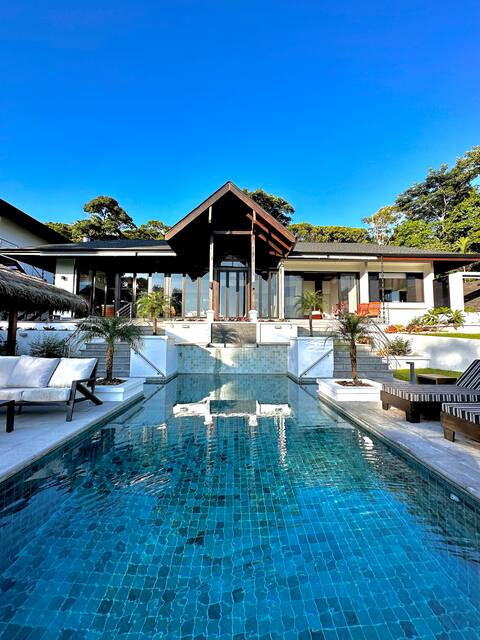 Casa Ventanas Luxe Jungle Villa