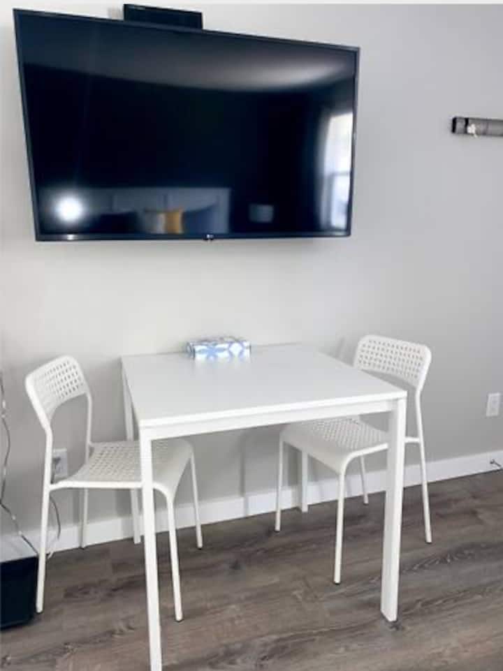 Swedeinn Room #17 In Downtown Sister Bay! - 도어 카운티